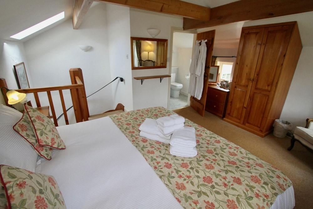 Ashfield House Guest house