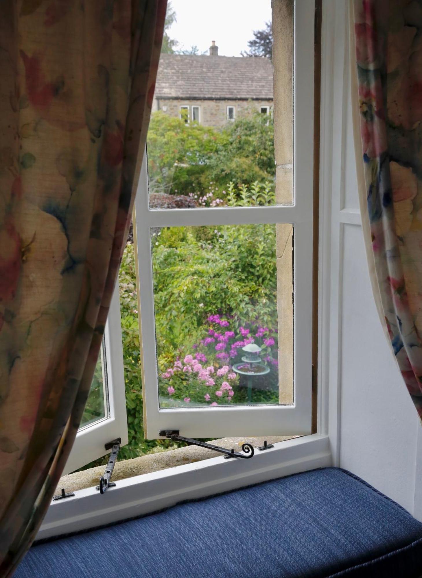 Ashfield House