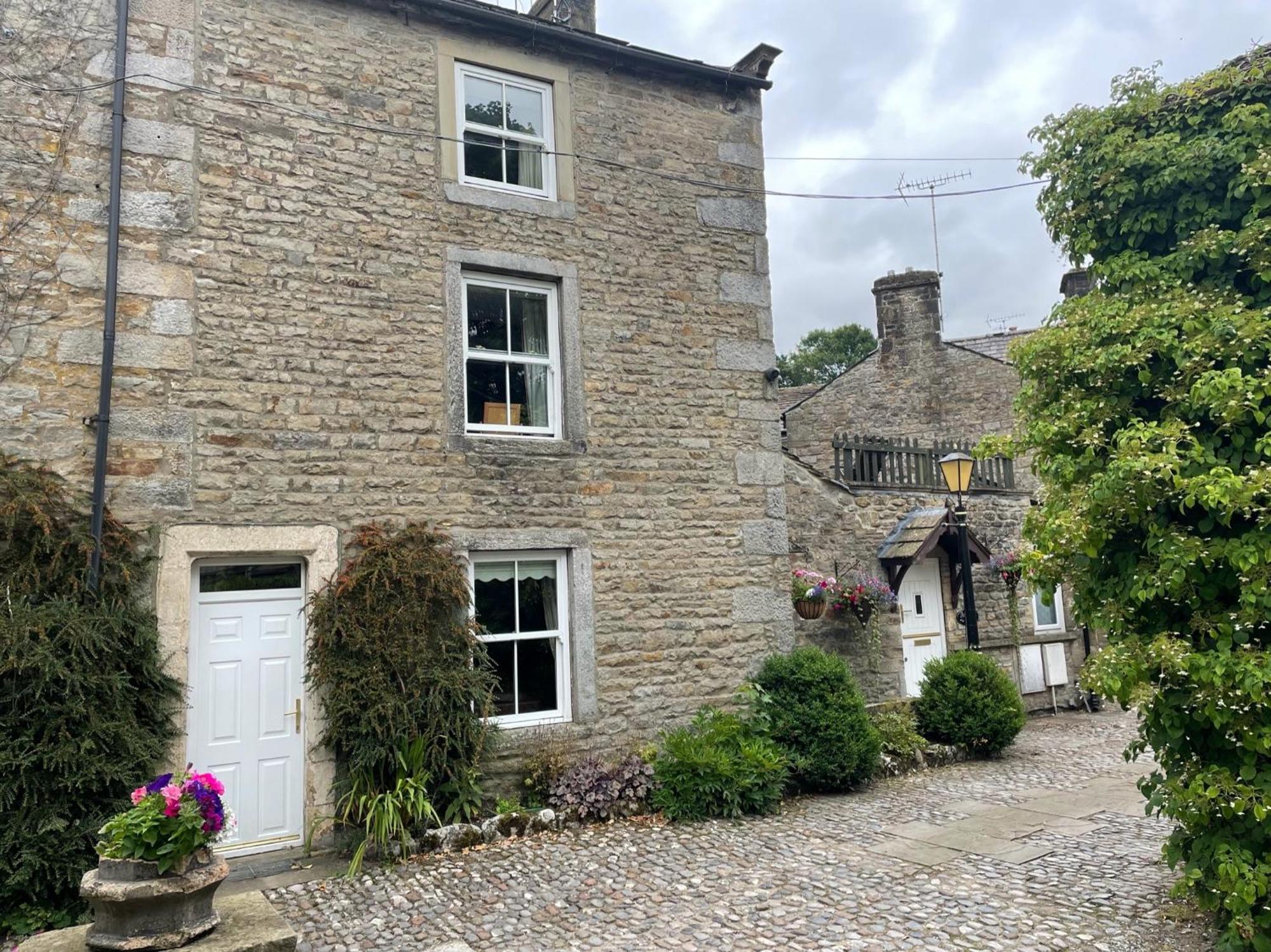 Ashfield House Guest house