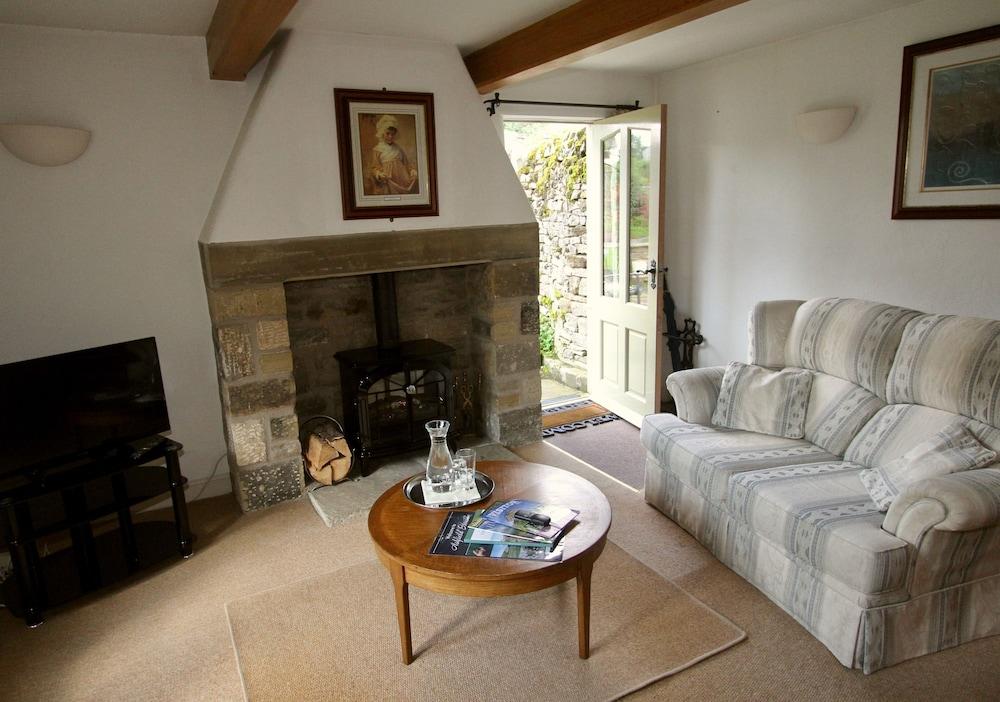 Ashfield House 5*