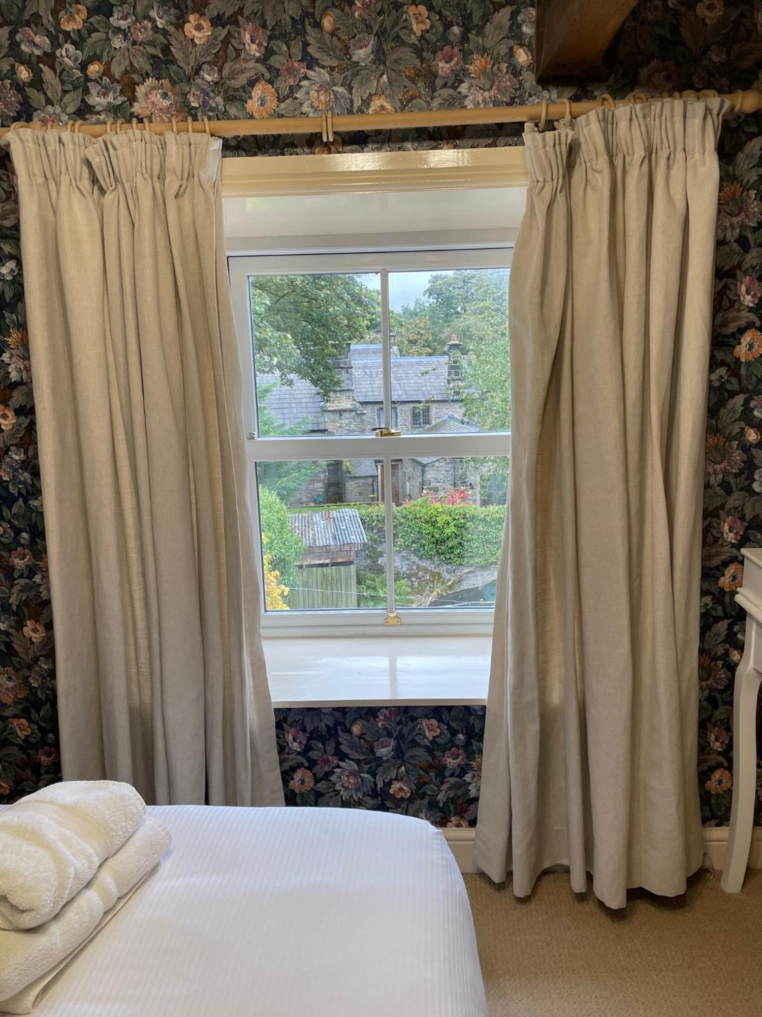 Ashfield House Guest house