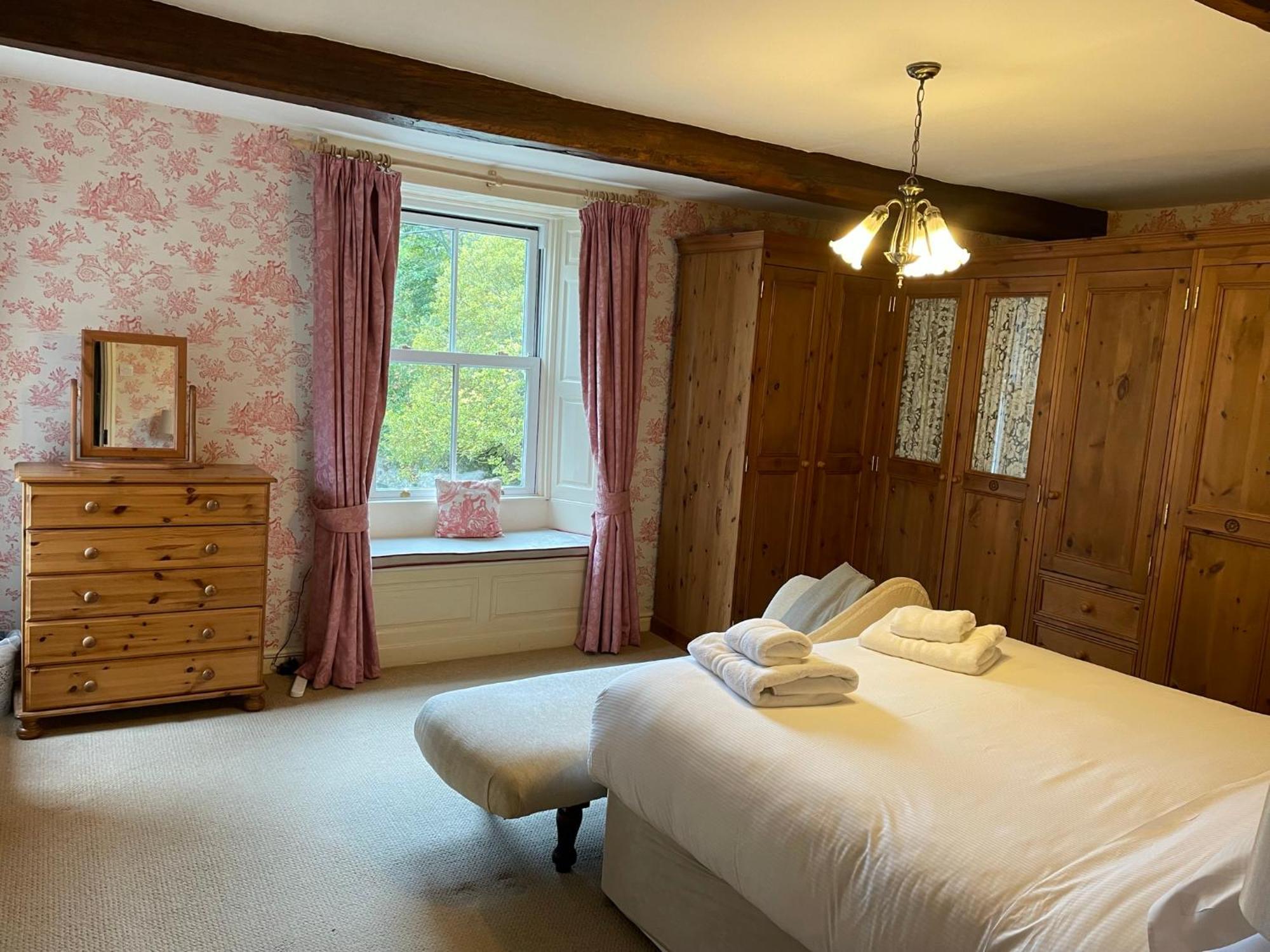 Guest house Ashfield House
