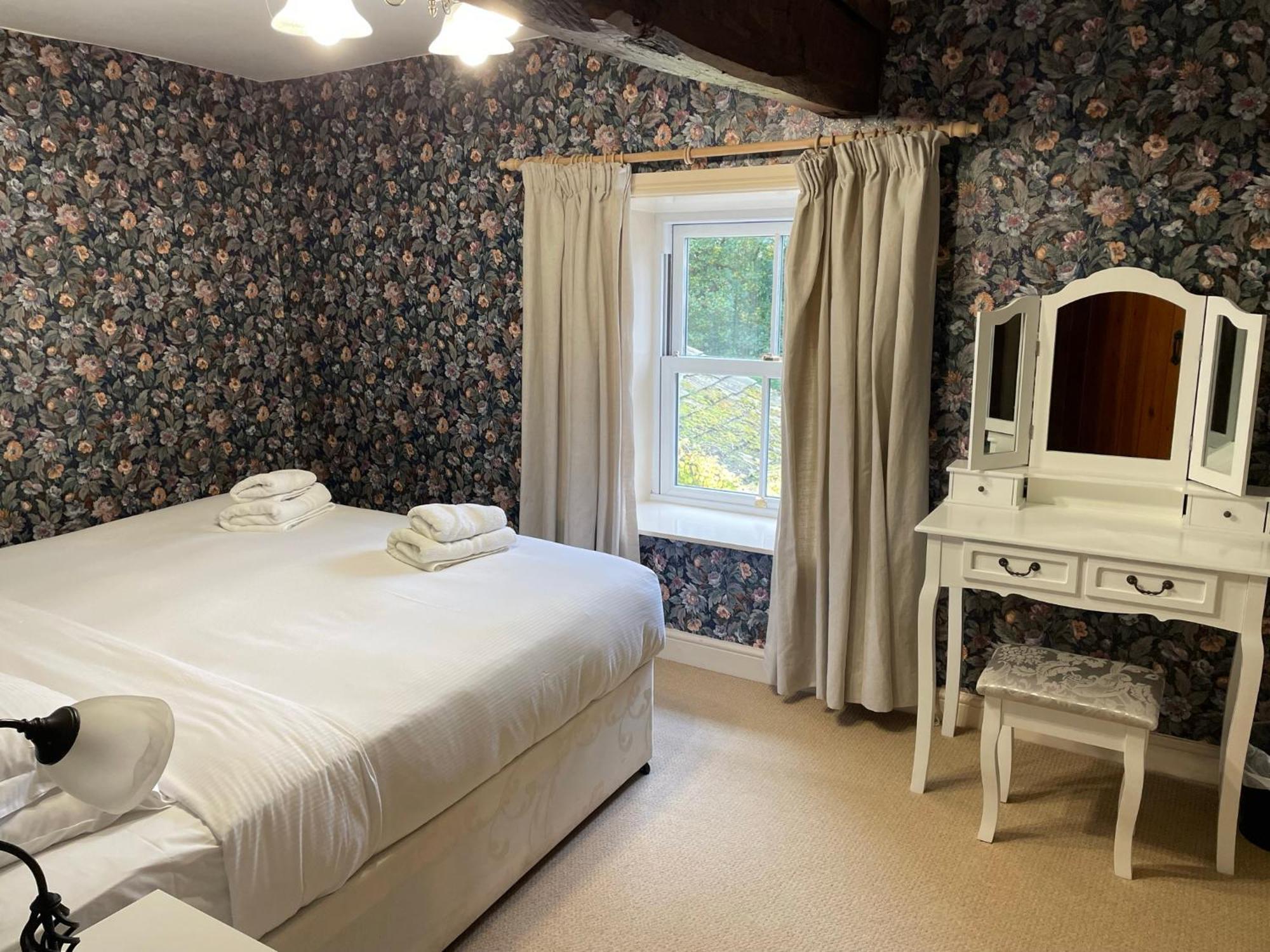 Guest house Ashfield House